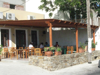 mousatos taverna naxos